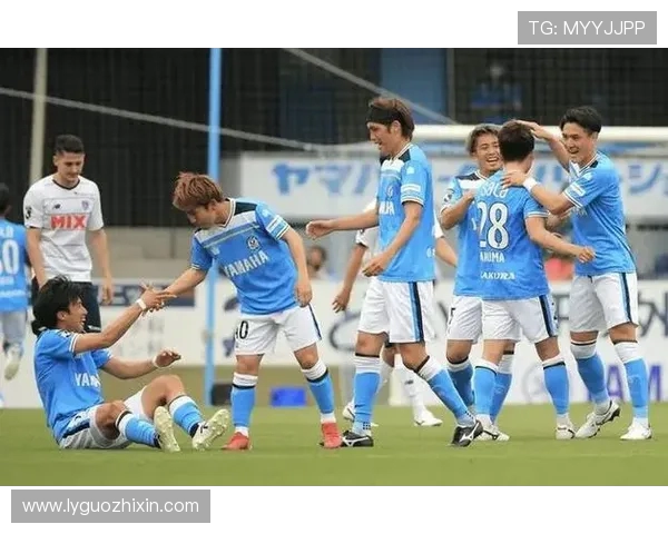 仙台七夕凭武田英寿头球领先千叶市原半场1-0 仙台七夕凭武田英寿头球领先千叶市原半场1-0